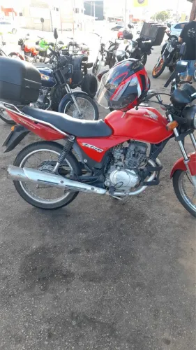 MOTO TITAN 150