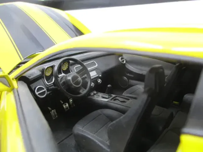 Camaro Jada escala 1:18