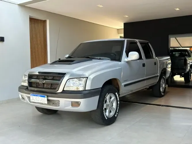 Chevrolet S10 P-up Tornado 2.8 TDI 4x2/4x4 CD Dies 2005