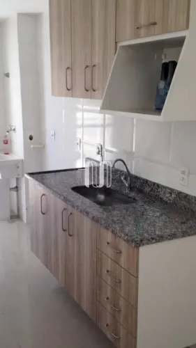Apartamento com 3 dormitórios para alugar, 72 m² por R$ 3.750,00/mês - Glória - Macaé/RJ