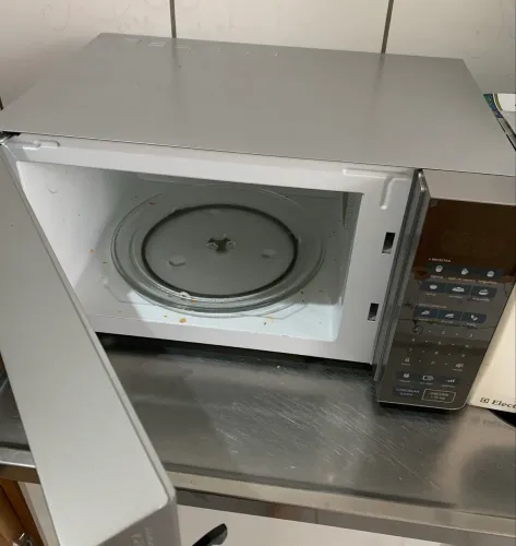 Microondas inox 32L - Consul