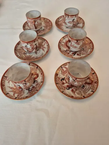 Conjunto de xícaras japonesas