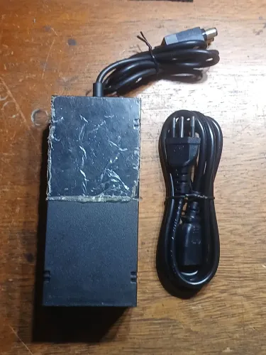 Fonte Bivolt para Xbox One Fat nova