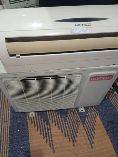 AR CONDICIONADO SPLIT 220V 12 mil BTUS