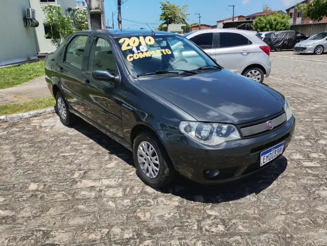 Fiat Siena Celebration 1.0 Fire Flex 8V 4P 2010