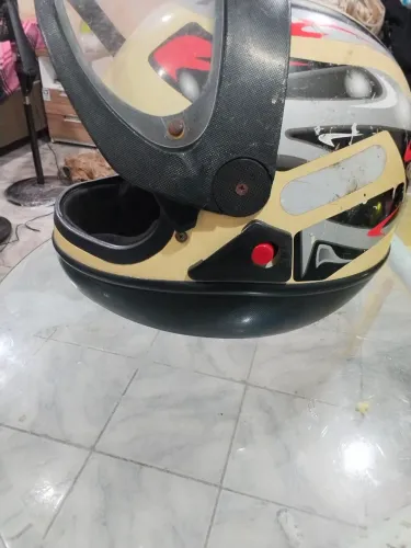 Capacete