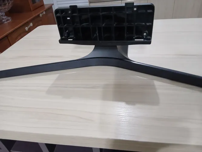 pe para TV (suporte )