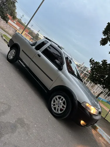 Fiat Strada Adventure 1.8 MPI 8V 103cv CE 2004