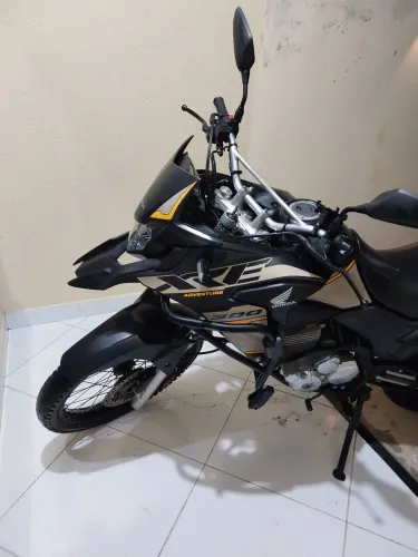 Honda XRE 300 ABS - Muito Conservada - Pronta para Rodar
