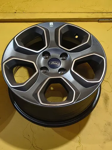 Roda original aro 16 cor grafite com diamantado