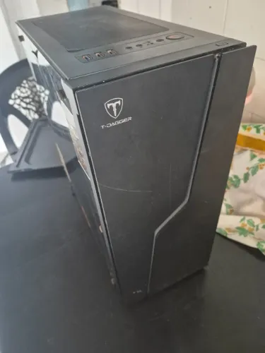 Gabinete - T-Dagger Jax RGB - o botão de ligar ta com defeito