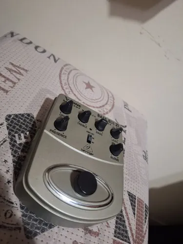 Bass DBI 21 Behringer