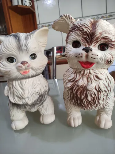 Brinquedos antigos importados
