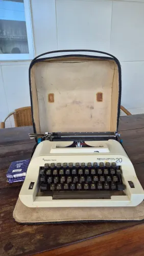 Maquina datilografia remington 20