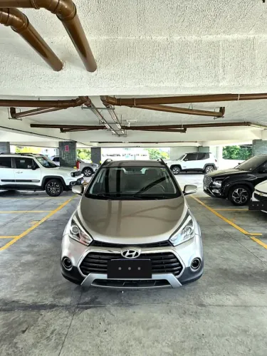 Hyundai HB20X Premium 1.6 Flex 16V Aut. 2017