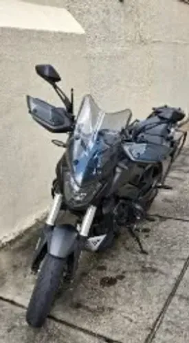 Moto Bajaj Dominar 400. 2025 - Preta. Novíssima !!!