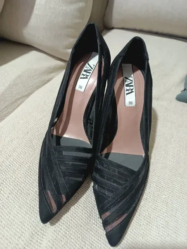 Scarpin Zara número 36
