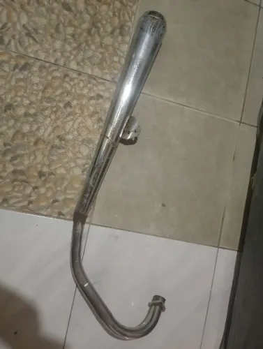 Escapamento estradeira