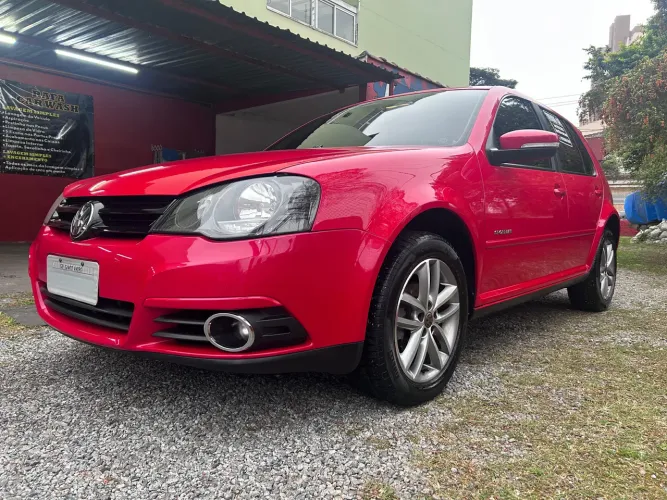 Volkswagen Golf Sportline 1.6 MI Total Flex 8V 4P 2013