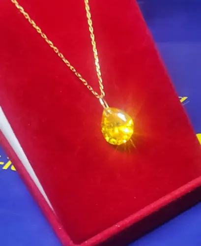 Pingente Zircônia Gota Amarelo Ouro 18 Kilates Peso 1.59 Gramas 10 mm x 12 mm