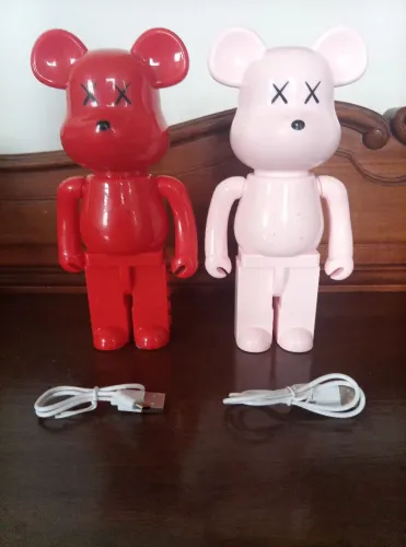 Caixas de Som Bearbrick Artista KAWS USB Bluetooth BH/MG.