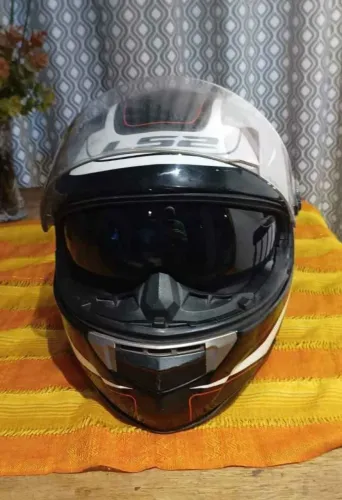 Capacete LS2 modelo CR1 Diablo 396