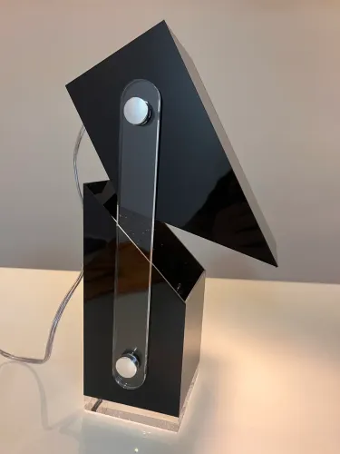 Luminária de mesa acrílica 