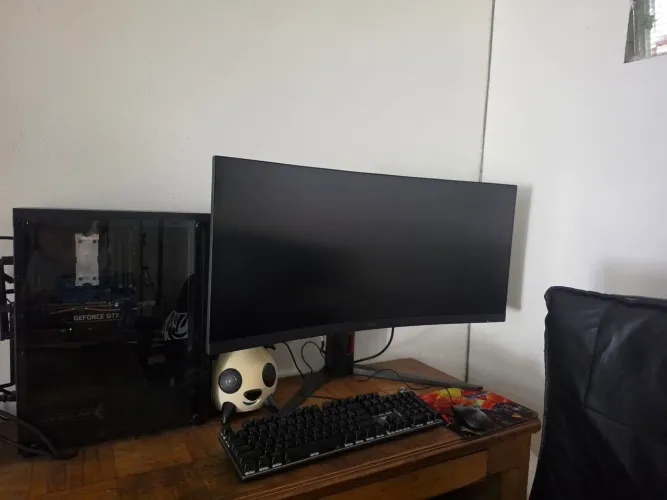 Monitor Gamer Curvo AOC AGON QUAD 34" Ultrawide U34G4C