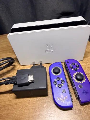 Kit Nintendo Switch - Dock, JoyCons, Carregador e HDMI