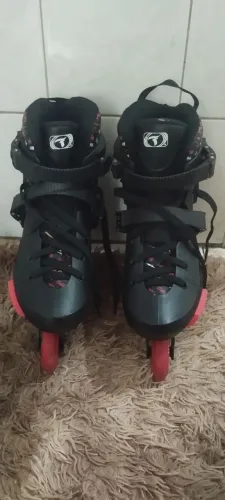 Patins Traxart Revolt abec9 tamanho 41/42