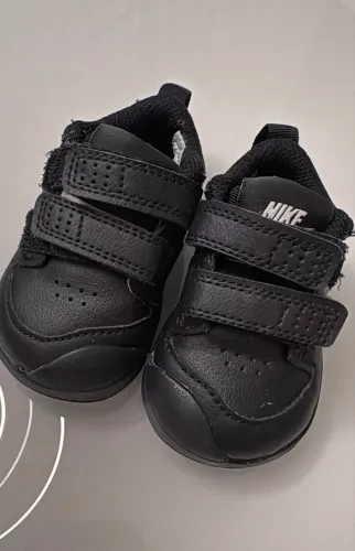 Tênis Nike original bebê