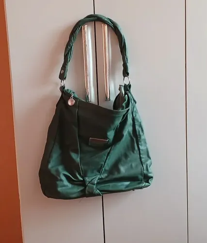 Bolsa marca couro fino