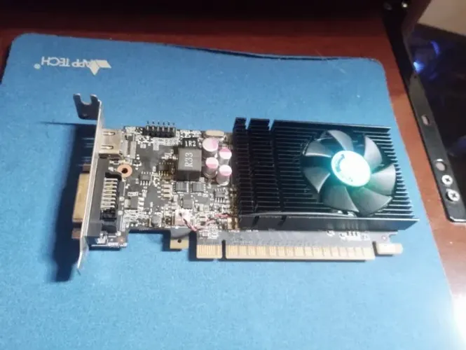 Placa de video Geforce GT640