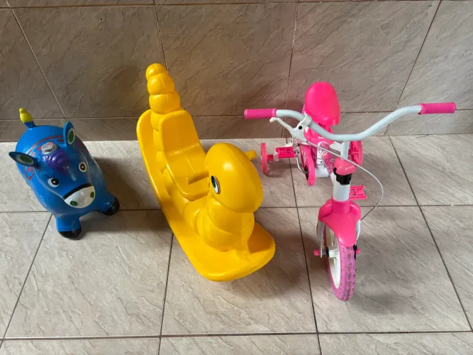 Bicicleta infantil, Minhocão e Cavalinho