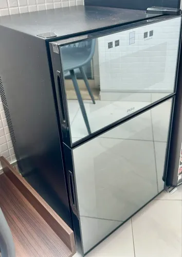 Adega Dual Zone 24 garrafas
