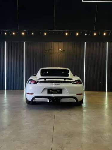 Porsche 718 Cayman Style Edition 2.0 300cv 2024