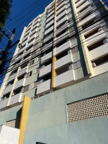 Excelente kitnet pertinho da UEM