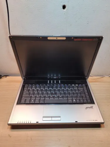 Notebook STI Dual Core 4GB RAM HD de 320GB Bateria Ruim Formatado e Revisado 