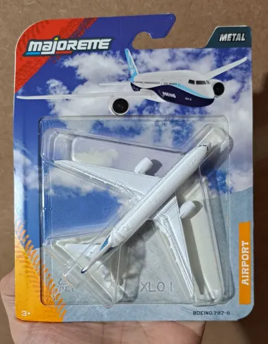 Miniatura Avião Bpeing 787-9 Majorette Airport Metal 11 cm Novo e Lacrado
