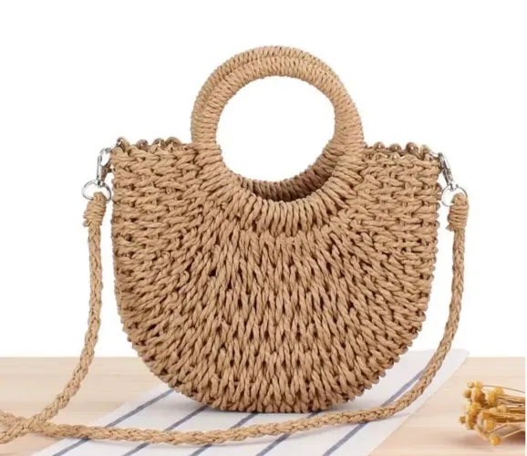 Bolsa de palha de mão com alça