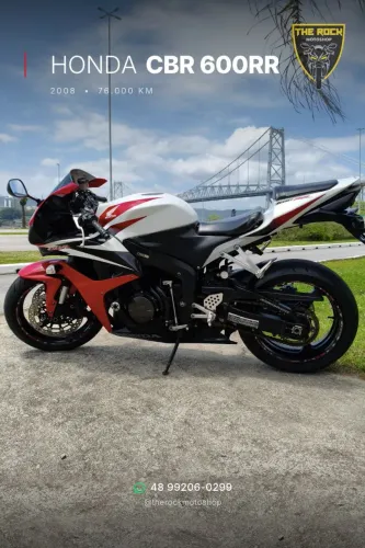 Honda CBR 600 RR 2008 - Troca & Financia