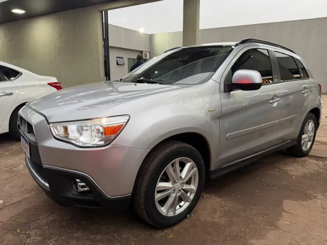 Mitsubishi ASX 2.0 16V 160cv Aut. 2012