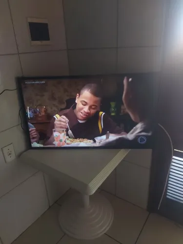 TV Samsung 40 polegadas smart