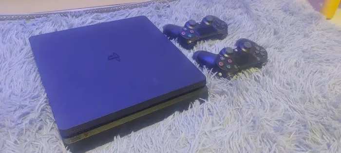 PLAY 4 SLIM 1 TERA DE MEMÓRIA
