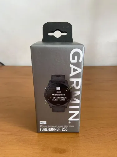 Garmin forerunner 255 Music- Lacrado Novo