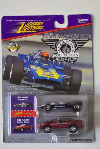 Miniaturas Fórmula Indy Johnny Lightning Indianapolis 500 Champions 1992 