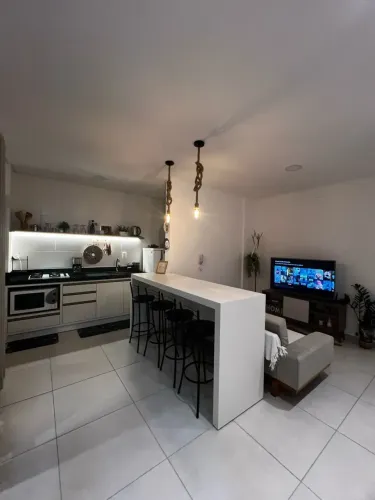 Apartamento de 1 suite +1 dormitório completmente mobiliado e eletros ar condicionado Grav
