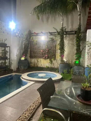 Um luxo de aluguel quarto mobiliado centro com área de lazer social
