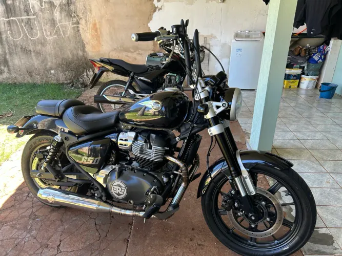 Super meteor 650 - Completa