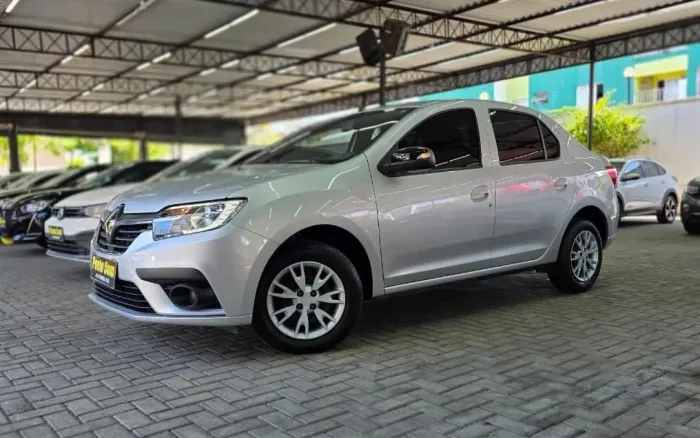 Renault Logan Zen Flex 1.0 12V 4P Mec. 2025